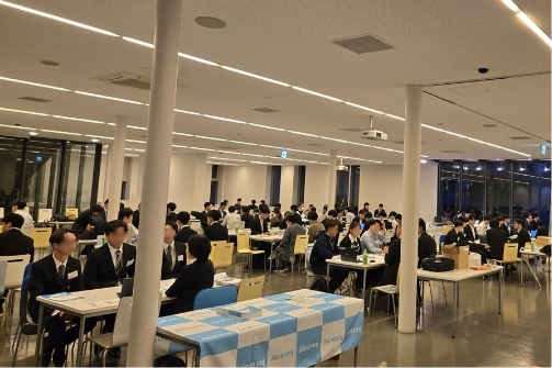 卒業生との交流会